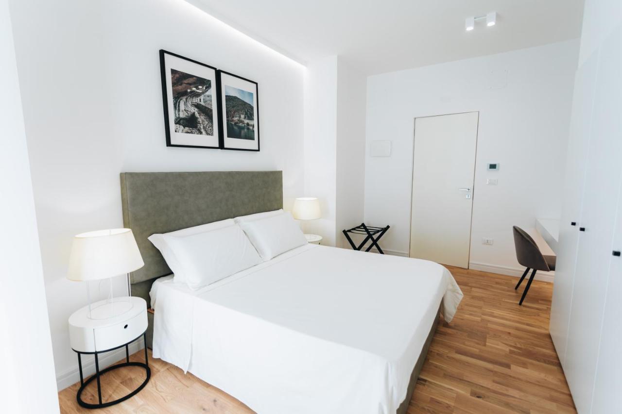 Centoquindici Rooms & Suite Montesilvano Marina Екстериор снимка